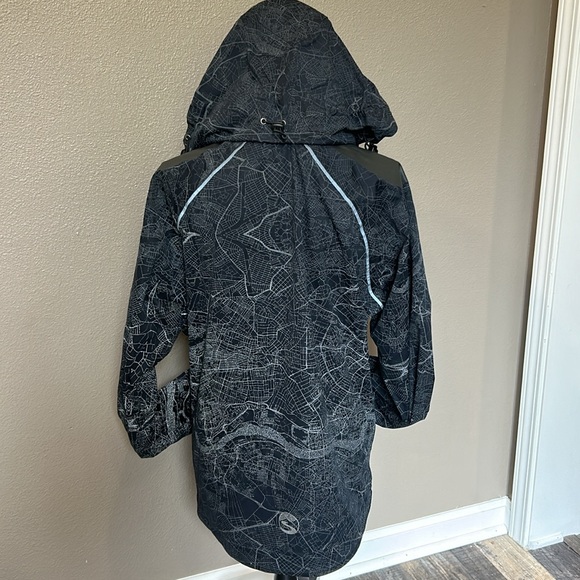 Showers Pass reflective waterproof jacket size large - Picture 2 of 14